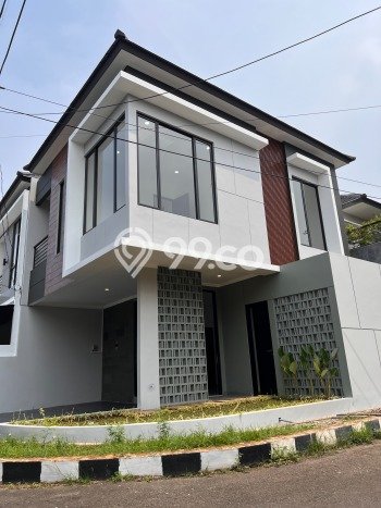 Hunian Elit LB 128m2 Siap Pakai Desain Elegan di Bintaro, Tangerang Selatan Hunian Elit LB 128m2 Siap Pakai Desain Elegan di Bintaro, Tangerang Selatan
