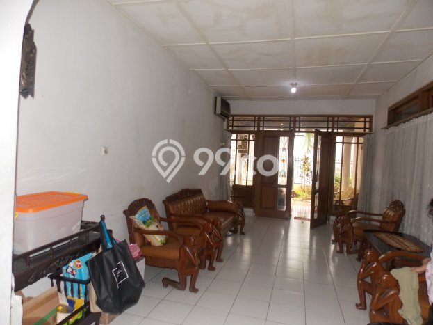 Dijual Rumah Premium dengan Fasilitas Sekitar Komplit di Pancoran, Jakarta Selatan Dijual Rumah Premium dengan Fasilitas Sekitar Komplit di Pancoran, Jakarta Selatan