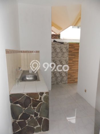 Hunian Elit LB 180m2 Siap Pakai Desain Elegan di Bintaro, Tangerang Selatan Hunian Elit LB 180m2 Siap Pakai Desain Elegan di Bintaro, Tangerang Selatan