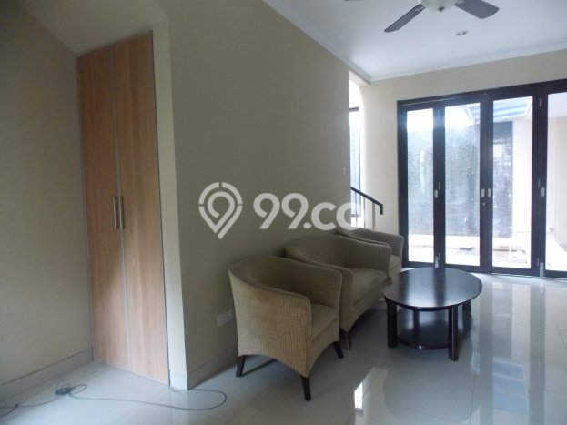Dijual Rumah Mewah Megah Dengan View Eksklusif di Bintaro, Tangerang Selatan Dijual Rumah Mewah Megah Dengan View Eksklusif di Bintaro, Tangerang Selatan