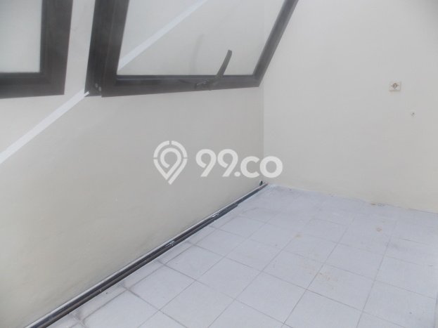 Rumah Kontrakan Tangerang Selatan LT 98m2 LB 110m2 Area Graha Raya Bintaro Rumah Kontrakan Tangerang Selatan LT 98m2 LB 110m2 Area Graha Raya Bintaro