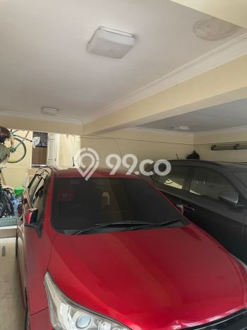 Siap Huni Hunian Elit 4 Kamar di Kebayoran Baru Dekat ke Mana Saja Siap Huni Hunian Elit 4 Kamar di Kebayoran Baru Dekat ke Mana Saja