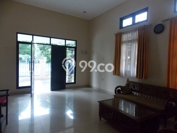 Hunian Bagus Disewakan Harga Terjangkau Area Strategis Tangerang Selatan Hunian Bagus Disewakan Harga Terjangkau Area Strategis Tangerang Selatan