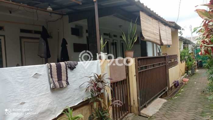 Dijual Cepat Rumah Minimalis & Modern LB 90m2 di Jombang Dijual Cepat Rumah Minimalis & Modern LB 90m2 di Jombang