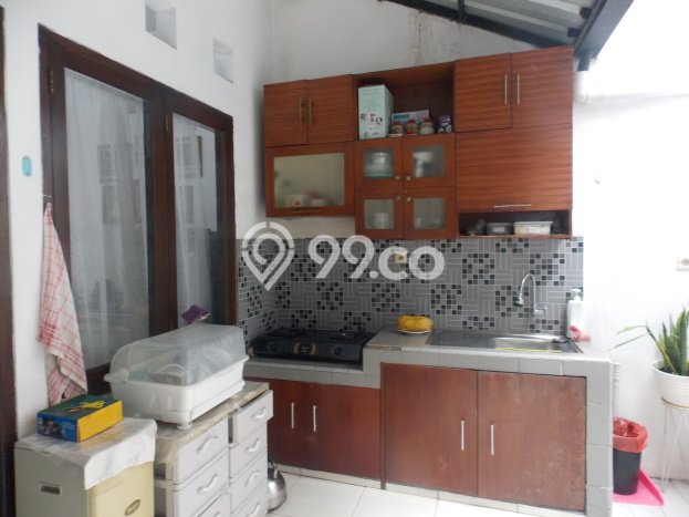 Rumah Strategis Modern Lb 85m2 di Ciputat, Tangerang Selatan Rumah Strategis Modern Lb 85m2 di Ciputat, Tangerang Selatan