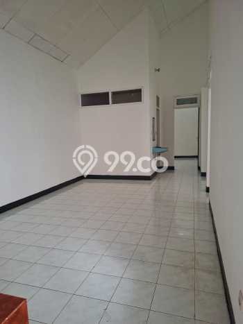 Rumah sewa siap huni 3 KT di Bintaro, Tangerang Selatan Rumah sewa siap huni 3 KT di Bintaro, Tangerang Selatan