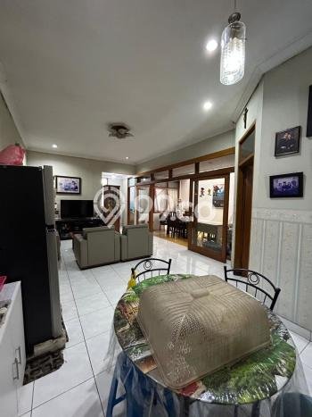 For Sale! Premium House LT 200m2 Desain Modern di Mekar Wangi For Sale! Premium House LT 200m2 Desain Modern di Mekar Wangi