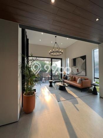 Jual Rumah Mewah Megah Dengan View Eksklusif di Kota Baru Parahyangan, Bandung Jual Rumah Mewah Megah Dengan View Eksklusif di Kota Baru Parahyangan, Bandung