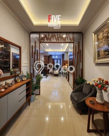 Rumah Luxury Modern Tanpa Renovasi di Pondok Indah Jakarta Selatan Rumah Luxury Modern Tanpa Renovasi di Pondok Indah Jakarta Selatan