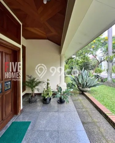Rumah Mewah LB 300m2 Siap Pakai Desain Elegan di Sektor 9-Bintaro, Tangerang Selatan Rumah Mewah LB 300m2 Siap Pakai Desain Elegan di Sektor 9-Bintaro, Tangerang Selatan