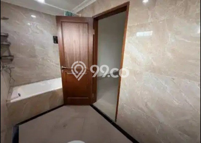 Hunian Mewah LB 200m2 Siap Huni Desain Elegan di Pondok Indah, Jakarta Selatan Hunian Mewah LB 200m2 Siap Huni Desain Elegan di Pondok Indah, Jakarta Selatan