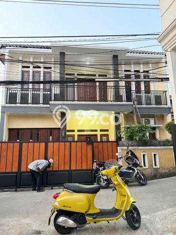 Disewakan Segera Rumah Kondisi Baik di Kawasan Jagakarsa, Jakarta Selatan Disewakan Segera Rumah Kondisi Baik di Kawasan Jagakarsa, Jakarta Selatan