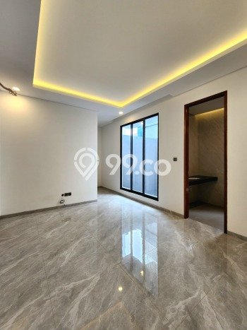 Rumah Mewah LB 260m2 Siap Huni Desain Elegan di Pondok Indah, Jakarta Selatan Rumah Mewah LB 260m2 Siap Huni Desain Elegan di Pondok Indah, Jakarta Selatan