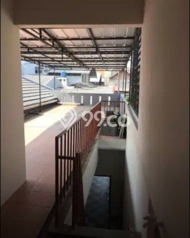 Rumah Disewakan Jakarta Selatan LT 230m2 LB 191m2 Kawasan Pejaten Rumah Disewakan Jakarta Selatan LT 230m2 LB 191m2 Kawasan Pejaten