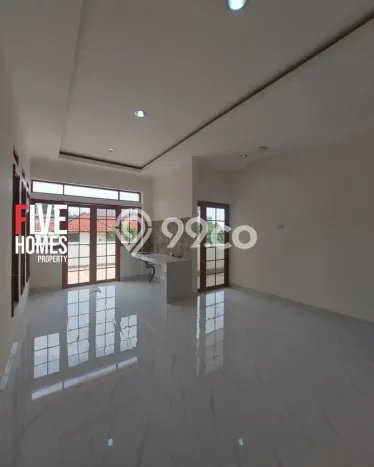 Jual Rumah Mewah Megah Dengan View Eksklusif di Sektor 1 - Bintaro, Jakarta Selatan Jual Rumah Mewah Megah Dengan View Eksklusif di Sektor 1 - Bintaro, Jakarta Selatan