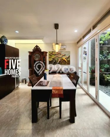 Dijual Rumah Premium dengan Fasilitas Sekitar Lengkap di Kebayoran Lama, Jakarta Selatan Dijual Rumah Premium dengan Fasilitas Sekitar Lengkap di Kebayoran Lama, Jakarta Selatan