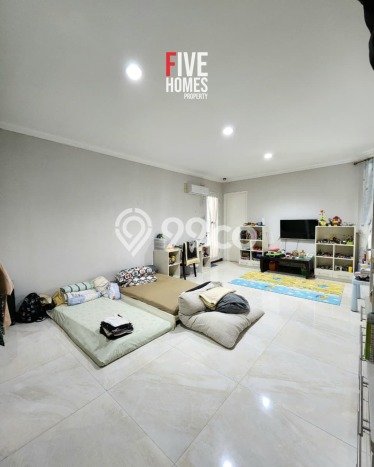 Rumah Eksklusif Siap Huni LT 518m2 di Kebayoran Baru, Jakarta Selatan Rumah Eksklusif Siap Huni LT 518m2 di Kebayoran Baru, Jakarta Selatan