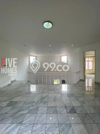 Rumah Luxury Modern Tanpa Renovasi di Kemang Jakarta Selatan Rumah Luxury Modern Tanpa Renovasi di Kemang Jakarta Selatan