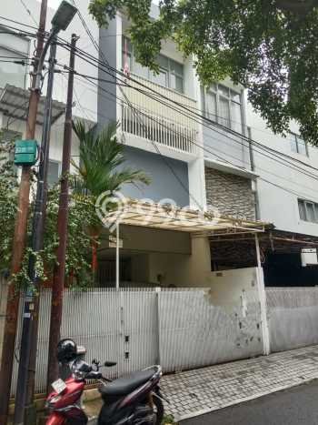 Rumah Sewa Jakarta Selatan LT 100m2 LB 250m2 Kawasan Pondok Indah Rumah Sewa Jakarta Selatan LT 100m2 LB 250m2 Kawasan Pondok Indah