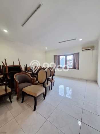 Jual Rumah Luas Megah Dengan View Cantik di Pejaten, Jakarta Selatan Jual Rumah Luas Megah Dengan View Cantik di Pejaten, Jakarta Selatan