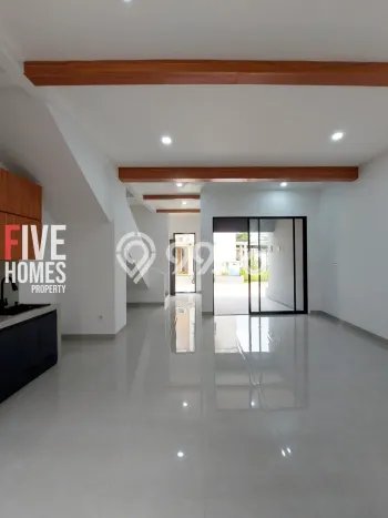 Hunian Nyaman Asri 3 KT Siap Huni di Sektor 7-Bintaro Tangerang Selatan Hunian Nyaman Asri 3 KT Siap Huni di Sektor 7-Bintaro Tangerang Selatan