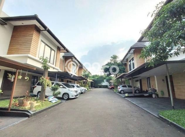 Hunian Elit LB 175m2 Siap Huni Desain Elegan di Sektor 9-Bintaro, Tangerang Selatan Hunian Elit LB 175m2 Siap Huni Desain Elegan di Sektor 9-Bintaro, Tangerang Selatan
