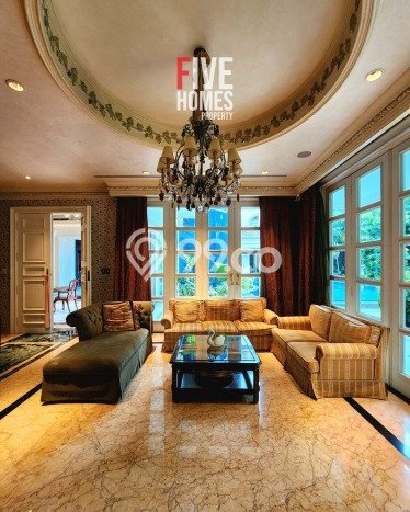 Rumah Luxury Modern Tanpa Renovasi di Pondok Indah Jakarta Selatan Rumah Luxury Modern Tanpa Renovasi di Pondok Indah Jakarta Selatan