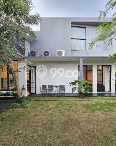 Dijual Rumah Luas Elegan Dengan View Eksklusif di Rempoa, Tangerang Dijual Rumah Luas Elegan Dengan View Eksklusif di Rempoa, Tangerang