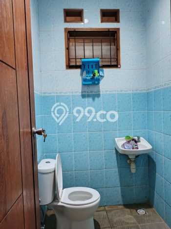 Disewakan Rumah Murah di Veteran Jakarta Selatan dengan 2 Kamar Tidur Disewakan Rumah Murah di Veteran Jakarta Selatan dengan 2 Kamar Tidur