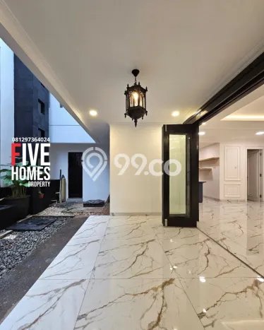 Dijual Rumah Luas Elegan Dengan View Eksklusif di Sektor 8 - Bintaro, Tangerang Selatan Dijual Rumah Luas Elegan Dengan View Eksklusif di Sektor 8 - Bintaro, Tangerang Selatan