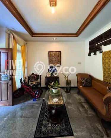 Rumah Mewah LB 300m2 Siap Pakai Desain Elegan di Sektor 9-Bintaro, Tangerang Selatan Rumah Mewah LB 300m2 Siap Pakai Desain Elegan di Sektor 9-Bintaro, Tangerang Selatan