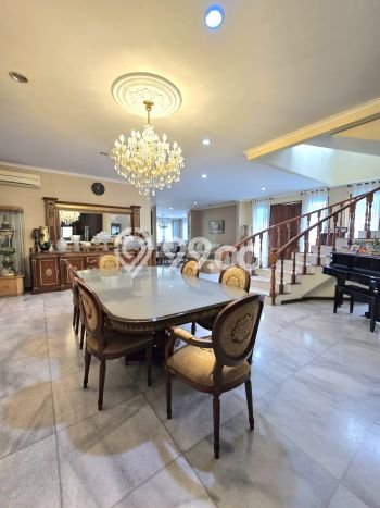 Rumah Elit LB 600m2 Siap Huni Desain Elegan di Pondok Indah, Jakarta Selatan Rumah Elit LB 600m2 Siap Huni Desain Elegan di Pondok Indah, Jakarta Selatan