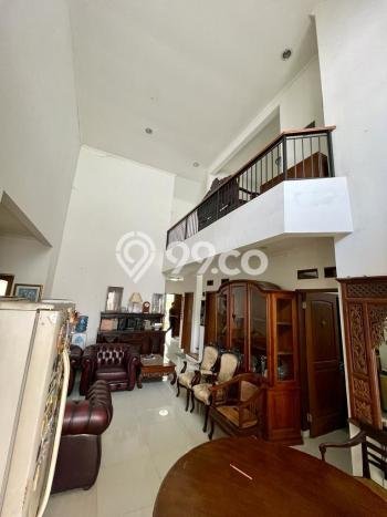 Rumah Elit Modern Siap Huni di Permata Hijau Jakarta Selatan Rumah Elit Modern Siap Huni di Permata Hijau Jakarta Selatan