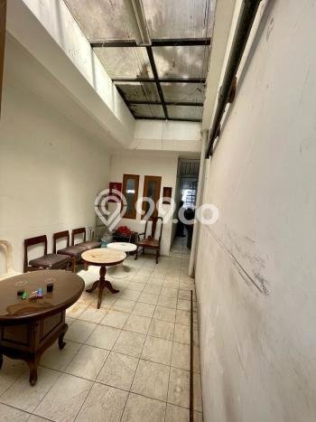 Rumah Elit Modern Siap Huni di Permata Hijau Jakarta Selatan Rumah Elit Modern Siap Huni di Permata Hijau Jakarta Selatan