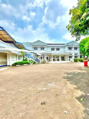 Kavling Tanah untuk Dijual di Kemang, Jakarta Selatan, Luas 9915m2 Kavling Tanah untuk Dijual di Kemang, Jakarta Selatan, Luas 9915m2