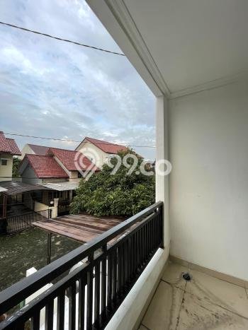 Siap Huni Hunian Elit 4 Kamar di Jagakarsa Dekat ke Mana Pun Siap Huni Hunian Elit 4 Kamar di Jagakarsa Dekat ke Mana Pun