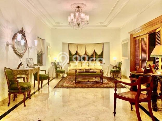 Siap Huni Hunian Elit 4 Kamar di Menteng Dekat ke Mana Saja Siap Huni Hunian Elit 4 Kamar di Menteng Dekat ke Mana Saja