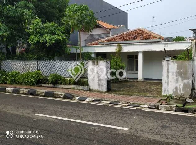 Jarang Ada! Tanah di Menteng Punya Luas 815m2 SHM Jarang Ada! Tanah di Menteng Punya Luas 815m2 SHM