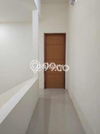 Rumah Minimalis 4 Kamar LT 124m2 di Pakuwon Indah Rumah Minimalis 4 Kamar LT 124m2 di Pakuwon Indah