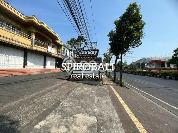 Komersial Disewa di Badung dengan LB 1500m2 Area Komersial Ramai Komersial Disewa di Badung dengan LB 1500m2 Area Komersial Ramai