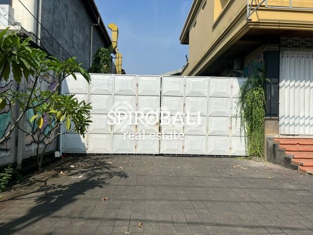 Komersial Disewa di Badung dengan LB 1500m2 Area Komersial Ramai Komersial Disewa di Badung dengan LB 1500m2 Area Komersial Ramai