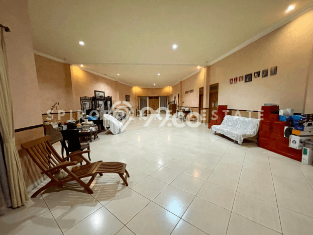 Ruko Dijual di Buleleng LT 1190m2 & LB 1300m2 Lokasi Terbaik! Ruko Dijual di Buleleng LT 1190m2 & LB 1300m2 Lokasi Terbaik!