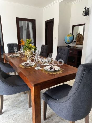 Hunian Mewah Dijual LT 553m2 di Kuta, Badung Hunian Mewah Dijual LT 553m2 di Kuta, Badung