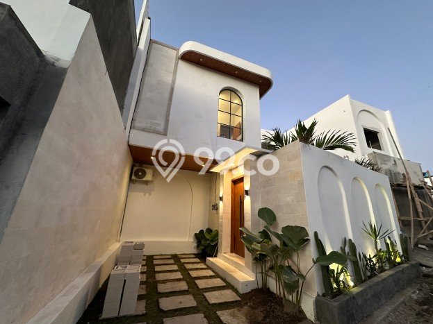 For Sale! Luxury House LT 185m2 Desain Elegan di Cepaka For Sale! Luxury House LT 185m2 Desain Elegan di Cepaka