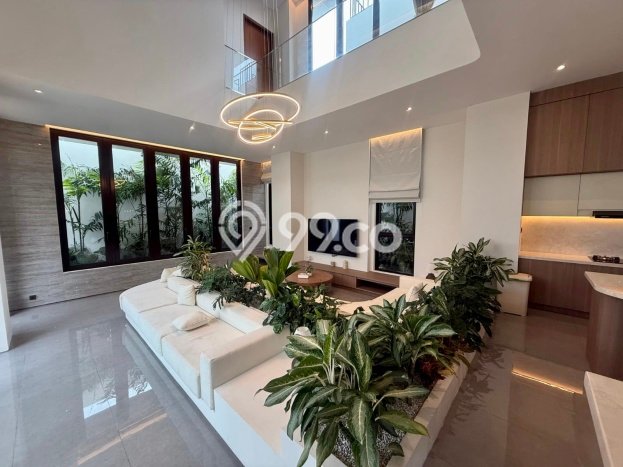 Hunian Mewah LB 553m2 Siap Pakai Desain Elegan di Legian, Badung Hunian Mewah LB 553m2 Siap Pakai Desain Elegan di Legian, Badung
