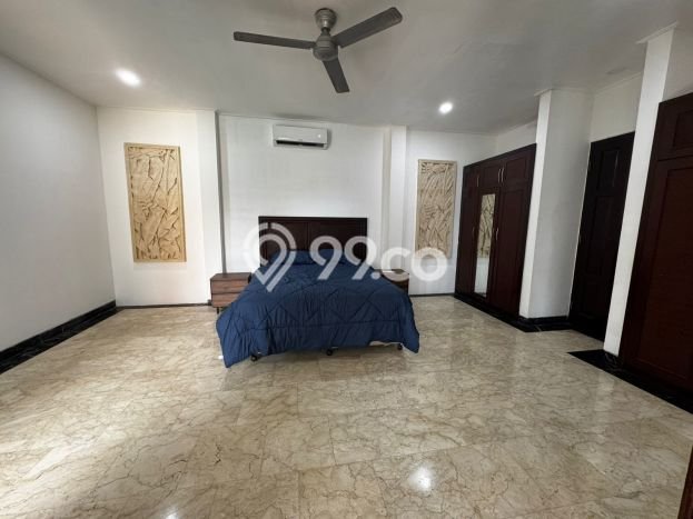 Hunian Mewah Dijual LT 553m2 di Kuta, Badung Hunian Mewah Dijual LT 553m2 di Kuta, Badung