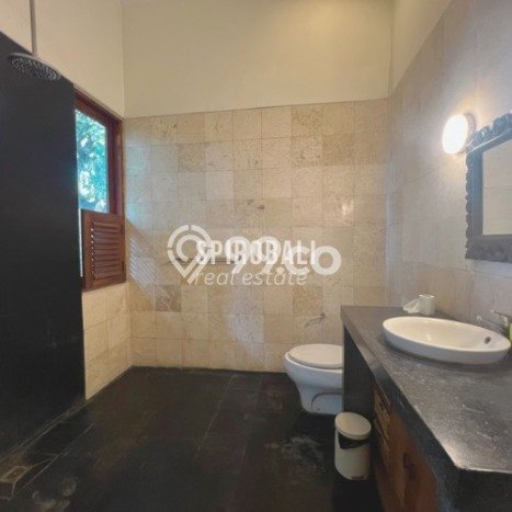 Dijual Rumah Luas Elegan Dengan View Cantik di Pererenan, Badung Dijual Rumah Luas Elegan Dengan View Cantik di Pererenan, Badung