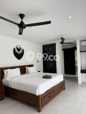 Rumah Luxury Modern Tanpa Renovasi di Tumbak Bayuh Badung Rumah Luxury Modern Tanpa Renovasi di Tumbak Bayuh Badung