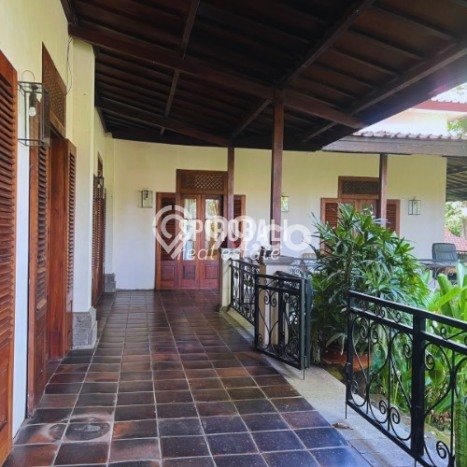 Dijual Rumah Luas Elegan Dengan View Cantik di Pererenan, Badung Dijual Rumah Luas Elegan Dengan View Cantik di Pererenan, Badung
