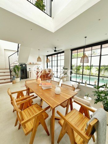 Rumah Nyaman area , Tabanan, Luas 165m2m² Bangunan 195m2m² Rumah Nyaman area , Tabanan, Luas 165m2m² Bangunan 195m2m²